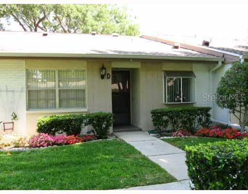 2297 Lark Cir. #D, Palm Harbor, FL 34684