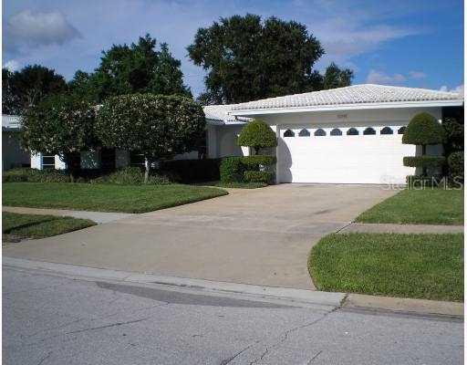 10297 Monarch Dr., Largo, FL 33774