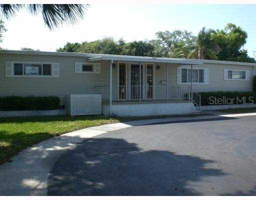 11008 N 102nd Way, Largo, FL 33773