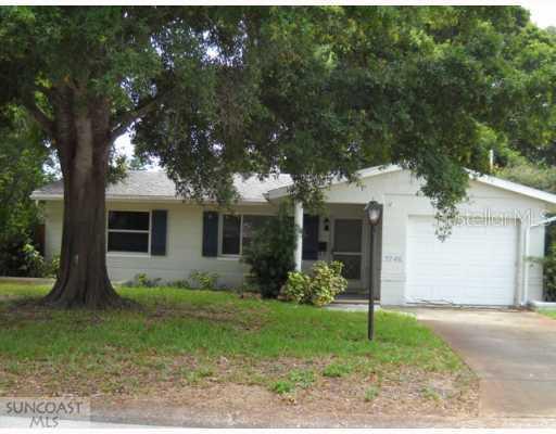 3746 61st Way, St Petersburg, FL 33710
