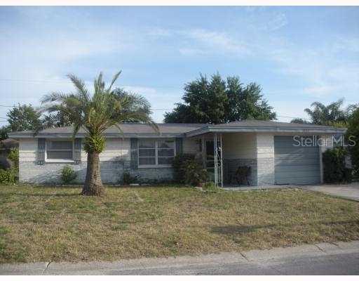 4826 Phoenix Ave., Holiday, FL 34690
