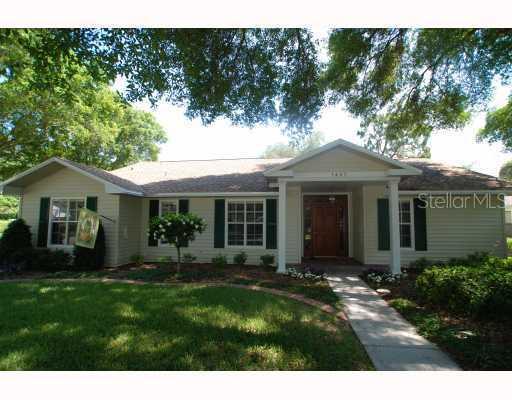 1407 Crestwood Ct., Safety Harbor, FL 34695