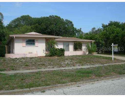321 Hilltop Ave., Clearwater, FL 33755