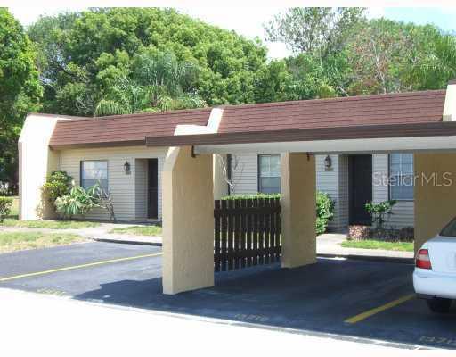 13716 Mission Oaks Blvd., Seminole, FL 33776