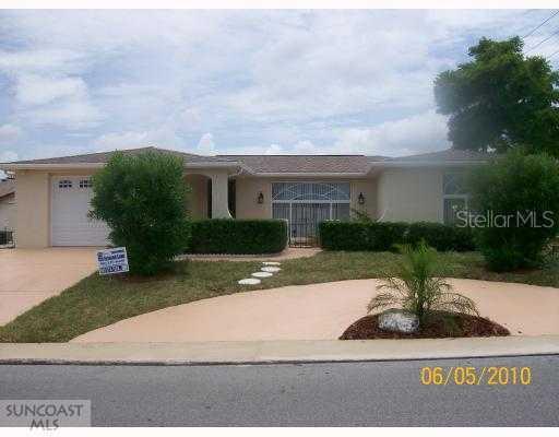 9006 Hunt Club Ln., Port Richey, FL 34668