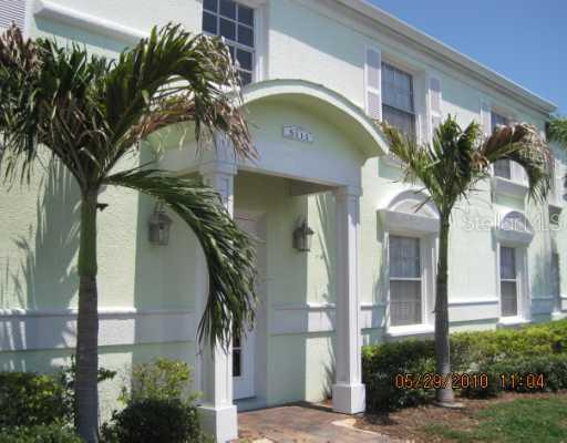 5111 Coquina Key Dr. #5111D, St Petersburg, FL 33705