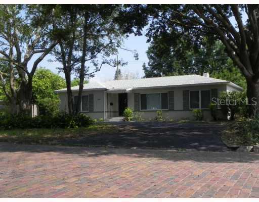 6069 Dartmouth Ave., St Petersburg, FL 33710