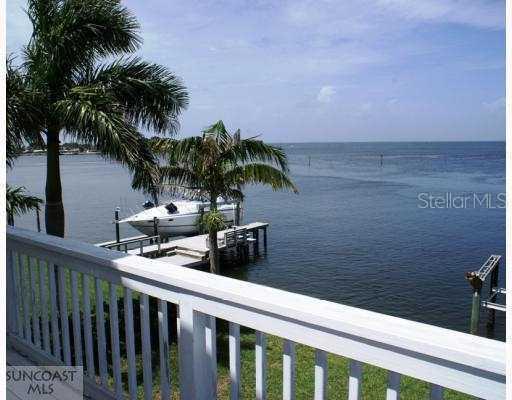 3364 Coquina Key Dr., St Petersburg, FL 33705