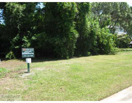 1724 Grand Central Dr., Tarpon Springs, FL 34689