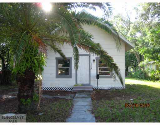 1718 42nd St., St Petersburg, FL 33711