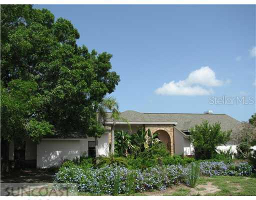 1336 N Jasmine Ave., Tarpon Springs, FL 34689