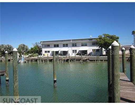 11440 1st St. #9, Treasure Island, FL 33706