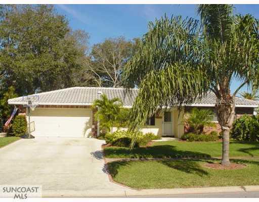 2675 Sunny Breeze Ave., Largo, FL 33770