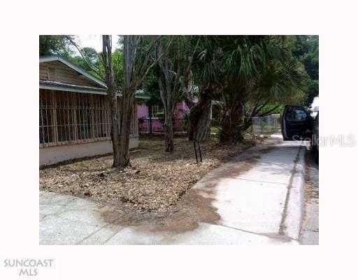 4010 E Osborne Ave., Tampa, FL 33610