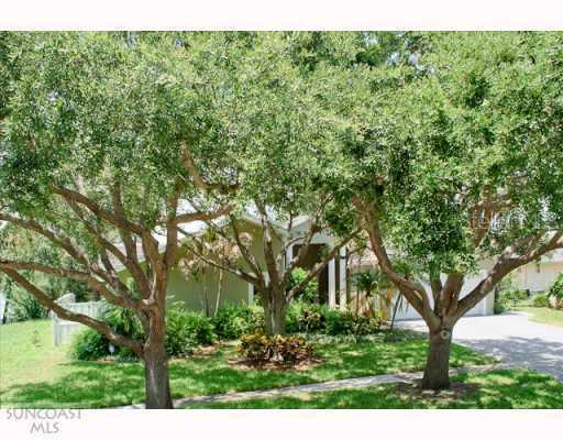 501 Tallahassee Dr., St Petersburg, FL 33702