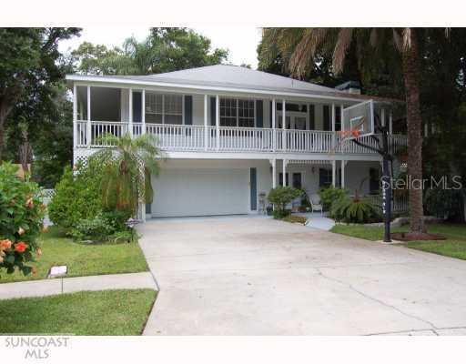 2172 Newbury Ct., Palm Harbor, FL 34683