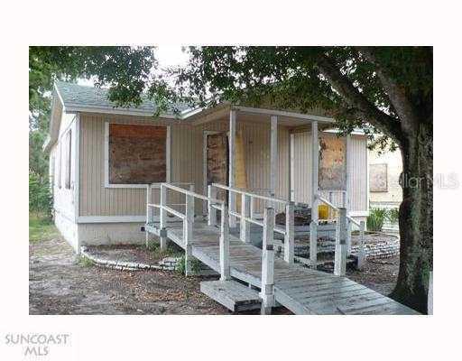 4043 13th Ave., St Petersburg, FL 33711