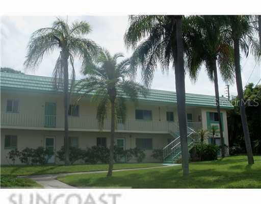 2005 Greenbriar Blvd. #14, Clearwater, FL 33763
