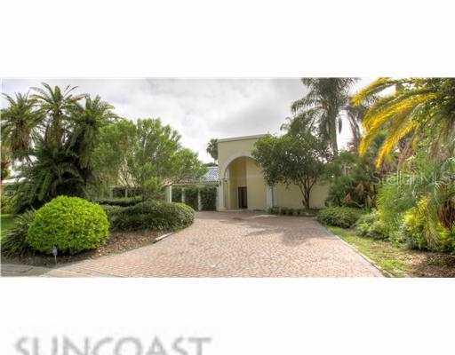 1925 Dolphin Dr., Belleair Bluffs, FL 33770