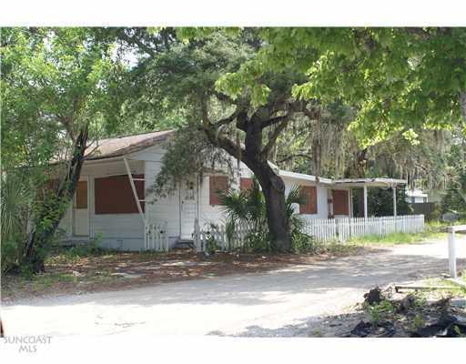 1948 45th St., St Petersburg, FL 33711