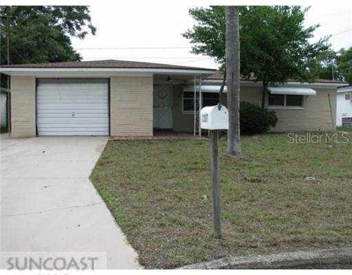 2307 Roselawn Dr., Holiday, FL 34691