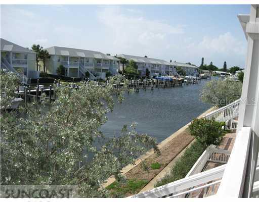 4985 Coquina Key Dr. #D, St Petersburg, FL 33705