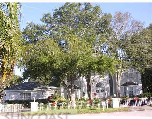 6591 Burning Tree Dr., Largo, FL 33777