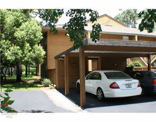 707 Lennox Rd., Palm Harbor, FL 34683