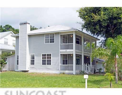 338 Lagoon Dr., Ozona, FL 34683