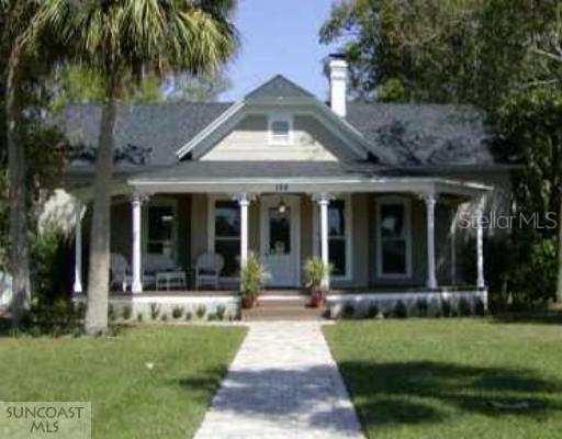 184 N Spring Blvd., Tarpon Springs, FL 34689