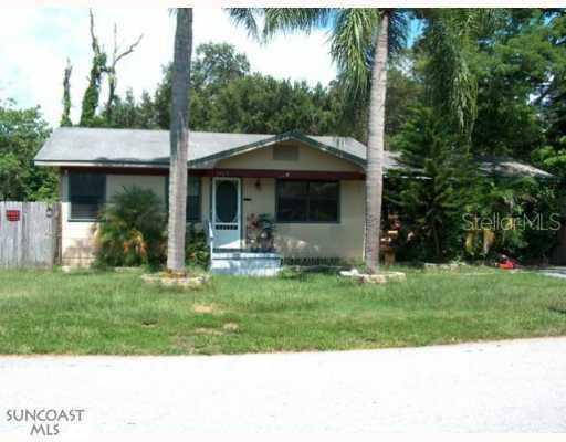 1969 Chenango Ave., Clearwater, FL 33755