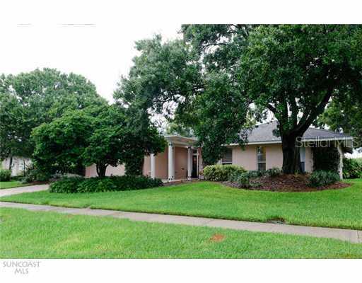 563 Tallahassee Dr., St Petersburg, FL 33702