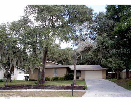 3644 Woodhill Dr., Brandon, FL 33511