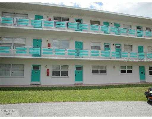 1900 59th Ave. #111, St Petersburg, FL 33714