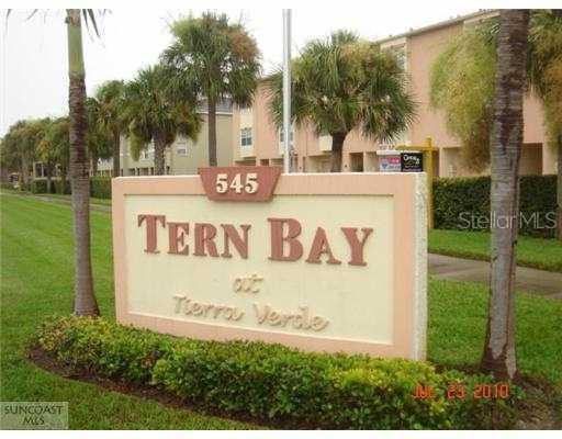 545 Pinellas Bayway Way #406, Tierra Verde, FL 33715