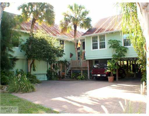 101 Phillips Way, Palm Harbor, FL 34683