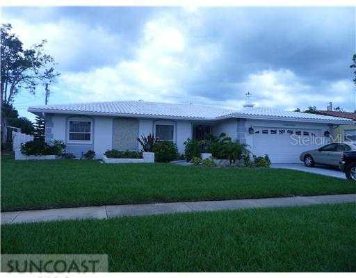 10444 Imperial Point Dr., Largo, FL 33774