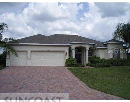 988 Classic View Dr., Auburndale, FL 33823