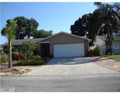 8318 121 St Pl., Largo, FL 33773