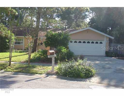 158 Kendale Dr., Safety Harbor, FL 34695