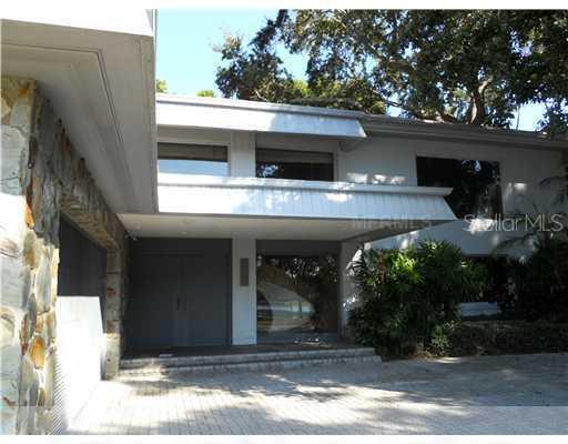 6445 4th Ave., St Petersburg, FL 33710