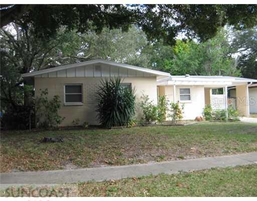 7015 Delta Way, Clearwater, FL 33764