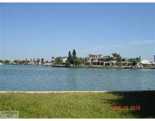 10045 Gulf Blvd., Treasure Island, FL 33706