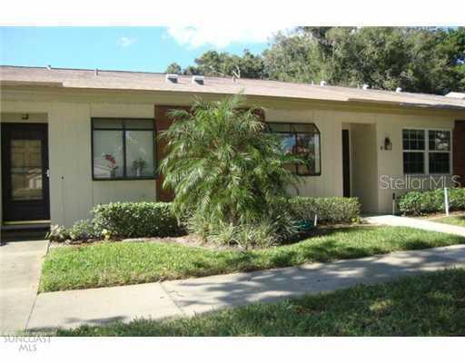 3351 Stonehaven Ct. #B, Palm Harbor, FL 34684