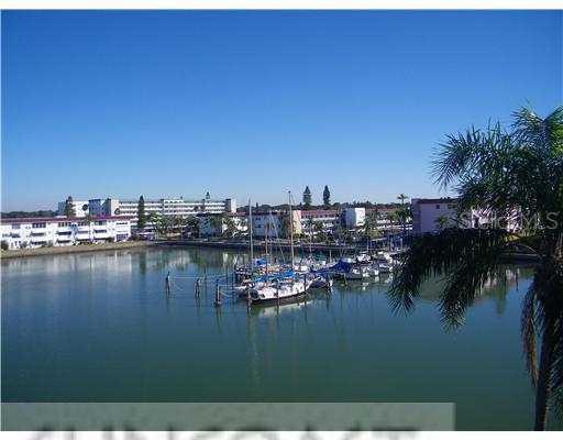 5925 Shore Blvd. #404, Gulfport, FL 33707