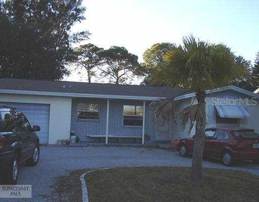 9016 Bay St., St Petersburg, FL 33702