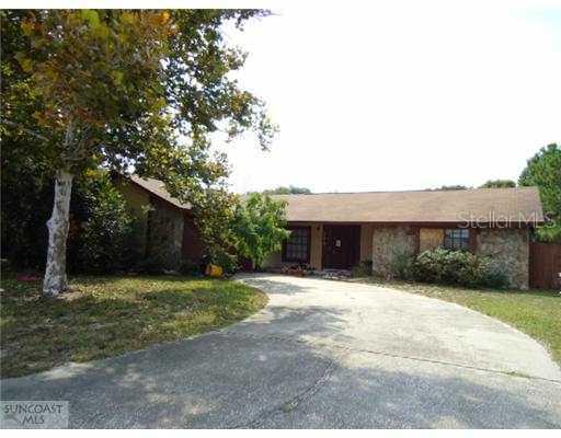 120 Tendring Cir., Palm Harbor, FL 34683