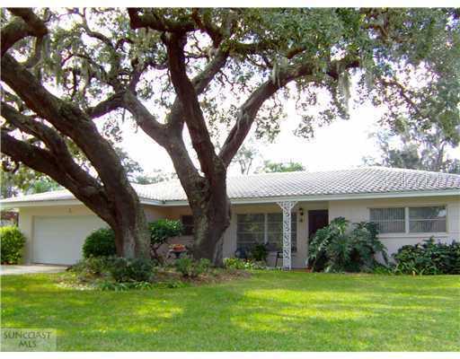 308 Palmetto Ln., Largo, FL 33770