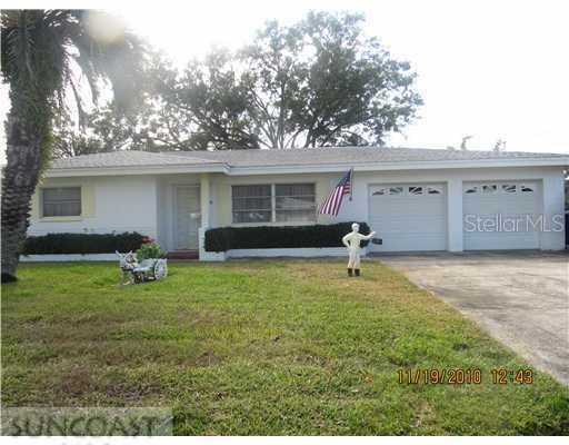 319 Regina Dr., Largo, FL 33770