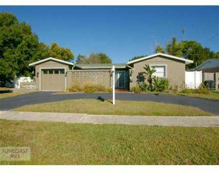 5865 31st Ave., St Petersburg, FL 33710